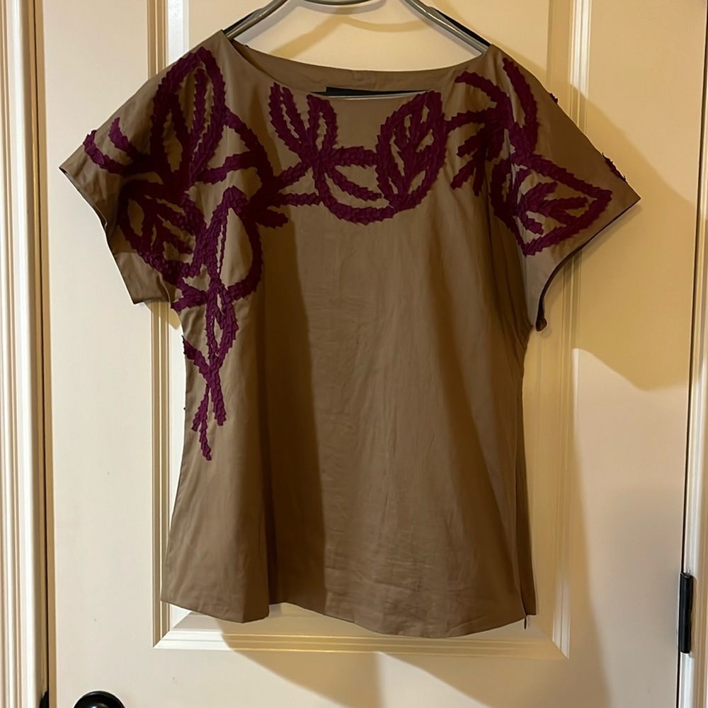 Lafayette 148 New York Brown Top with Purple Leaf Design